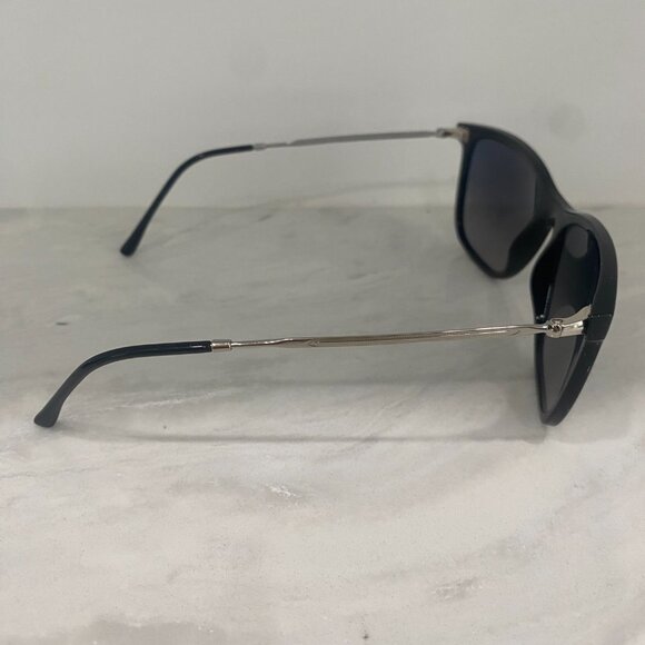 Ray-Ban Polarized Sunglasses (RB4344) (3P) - Picture 4 of 10